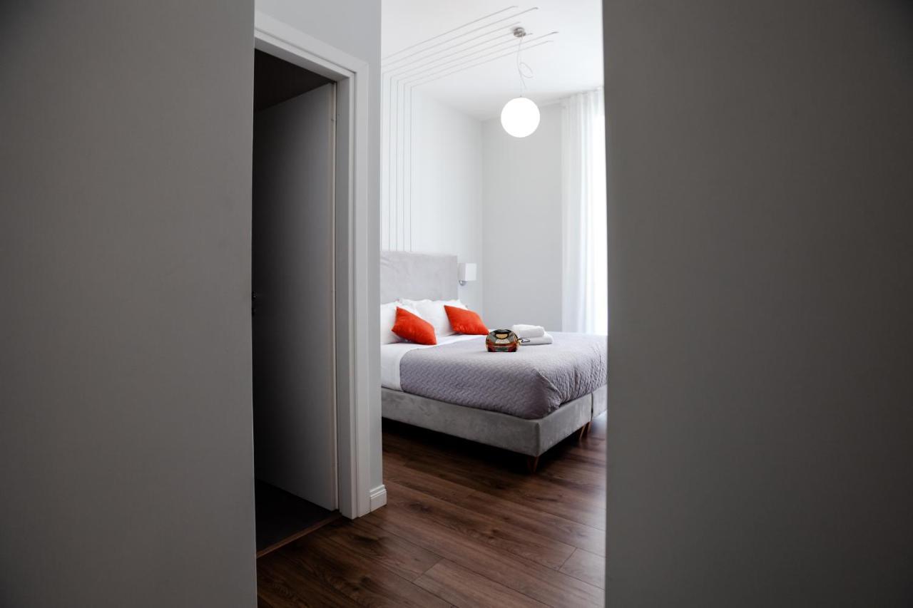 Eighty Four Luxury Rooms Rome Exterior photo