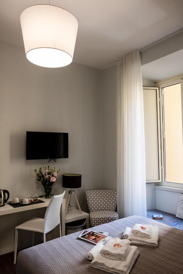 Eighty Four Luxury Rooms Rome Exterior photo