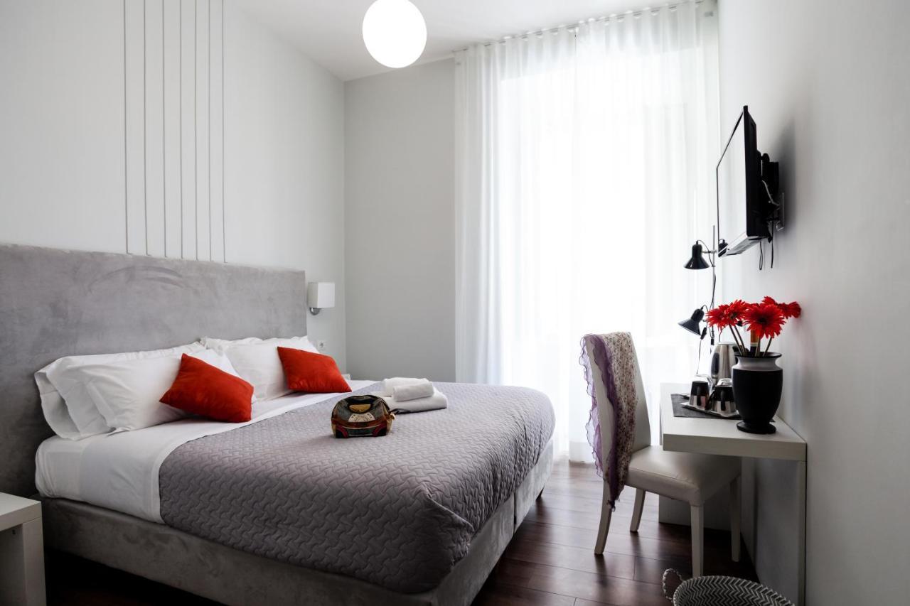 Eighty Four Luxury Rooms Rome Exterior photo