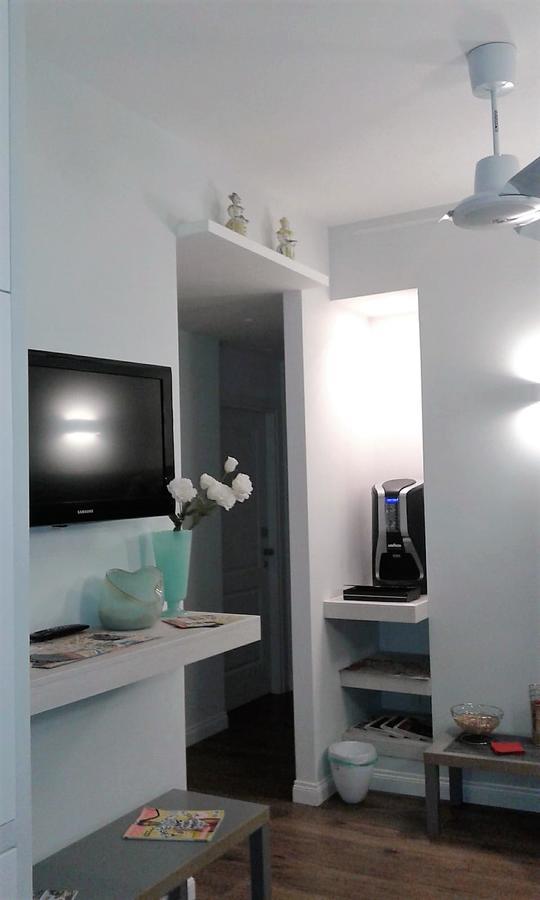 Eighty Four Luxury Rooms Rome Exterior photo