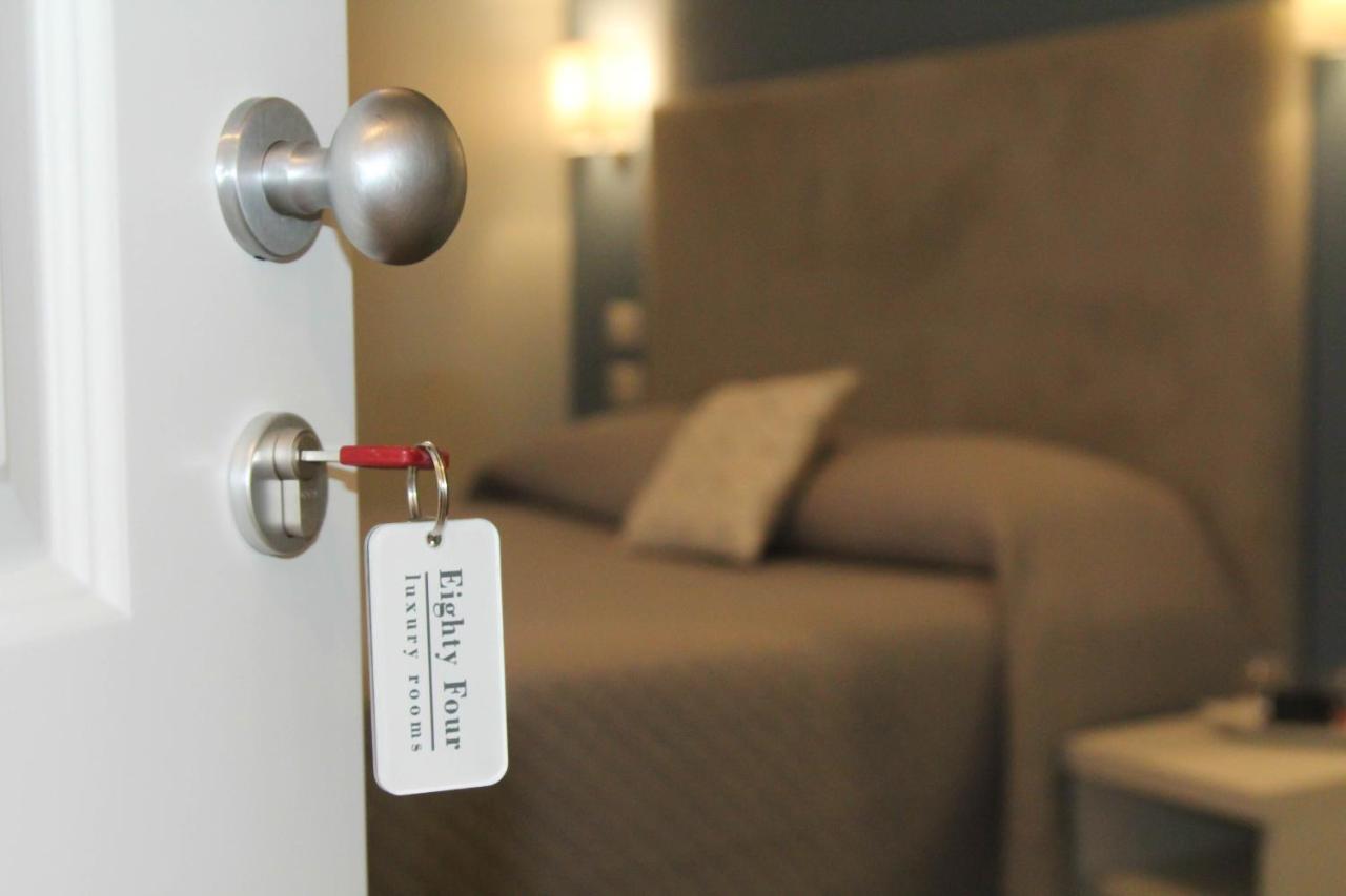 Eighty Four Luxury Rooms Rome Exterior photo